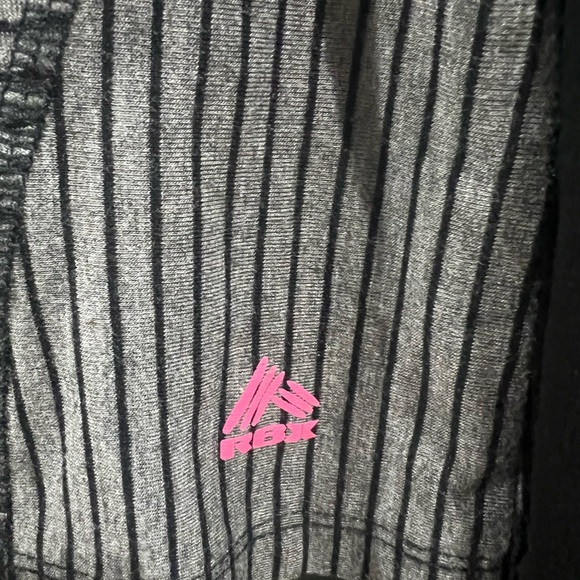 RBX Grey & Black Striped Long-Sleeve Exercise Top - Size Medium - Picture 3 of 6